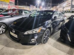 نيسان ألتيما